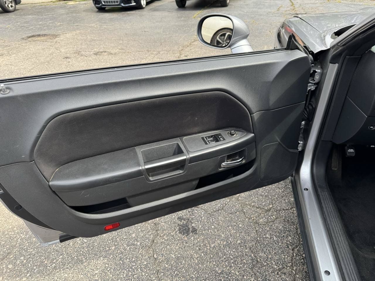 Used 2013 Dodge Challenger SXT RWD image 17