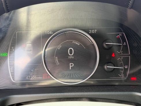 Used 2020 Lexus ES 300h w/ Accessory Package FWD image 13