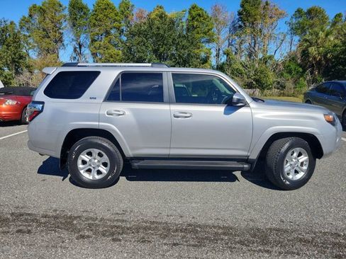 Used 2020 Toyota 4Runner SR5 image 9