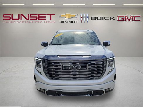 Certified 2024 GMC Sierra 1500 Denali Ultimate AWD/4WD image 2