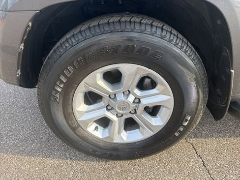 Used 2023 Toyota 4Runner SR5 Premium image 30