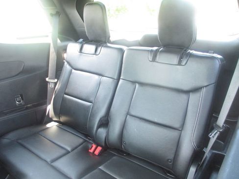 Used 2022 Ford Explorer ST w/ Equipment Group 401A AWD/4WD image 23