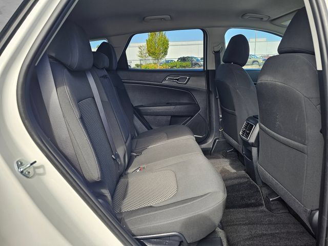 Certified 2023 Kia Sportage LX AWD/4WD image 11