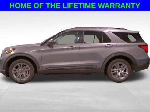 New 2026 Ford Explorer Active image 3
