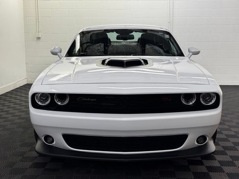 Used 2021 Dodge Challenger R/T Scat Pack w/ Shaker Package RWD image 5