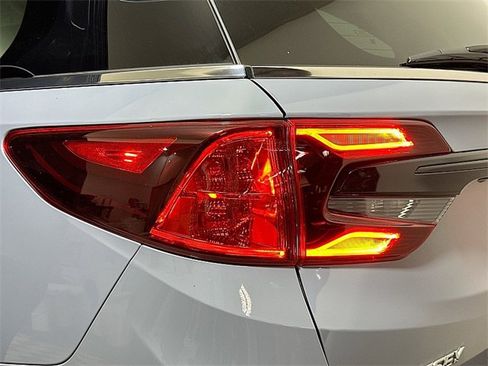 Used 2025 Honda Odyssey Touring image 37