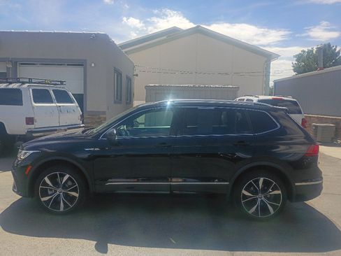 Used 2024 Volkswagen Tiguan SEL R-Line AWD/4WD image 1