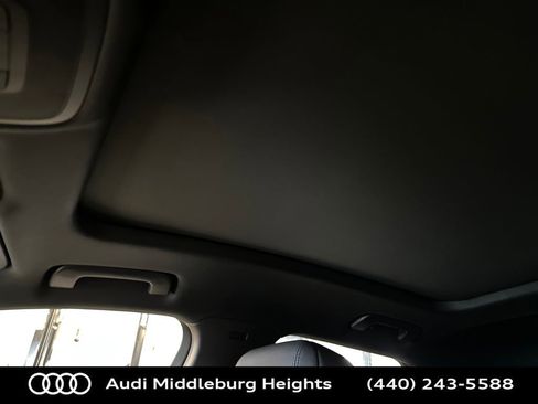 New 2025 Audi Q3 2.0T Premium image 23