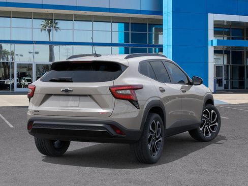 New 2026 Chevrolet Trax RS w/ Sunroof Package image 4