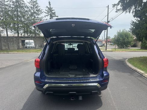 Used 2017 Nissan Pathfinder S FWD image 6