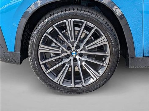 Used 2025 BMW X1 xDrive28i w/ Technology Package image 25