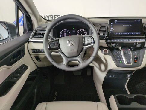 New 2026 Honda Odyssey EX-L image 13