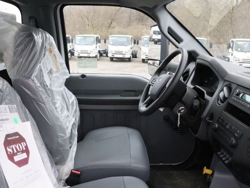 New 2026 Ford F750 2WD Regular Cab Super Duty image 9