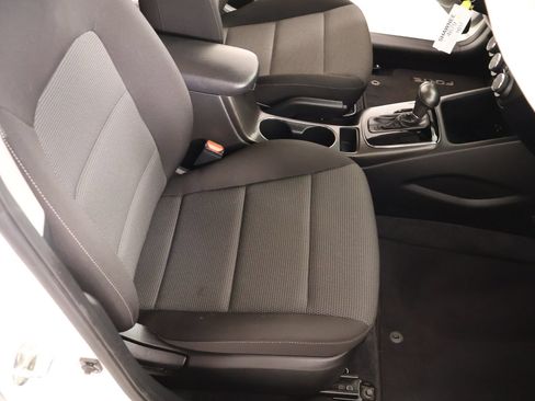 Used 2018 Kia Forte LX w/ LX Rear Camera Package FWD image 12