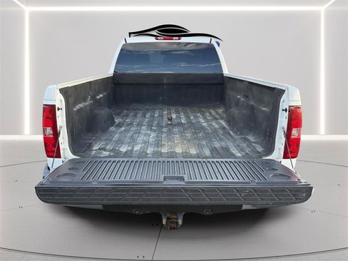 Used 2008 Chevrolet Silverado 2500 LTZ w/ Safety Package AWD/4WD image 27