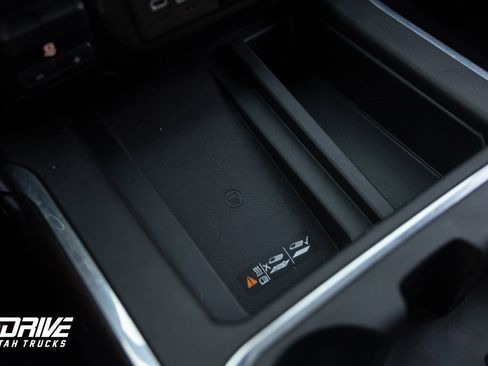 Used 2022 GMC Sierra 1500 AT4 w/ AT4 Premium Package image 38