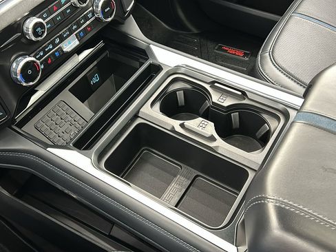 Used 2025 Ford F250 Platinum image 26