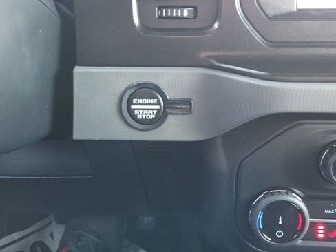 Used 2022 Ford Bronco Black Diamond w/ Sasquatch Package image 39