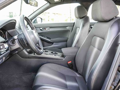 Used 2025 Honda Civic Sport image 21