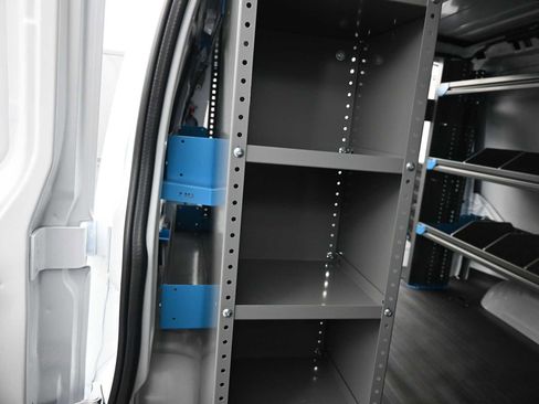 Used 2018 Volvo XC90 T6 Momentum w/ Convenience Package image 13