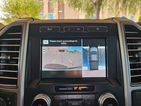 Used 2019 Ford F150 King Ranch w/ Equipment Group 601A Luxury AWD/4WD image 46