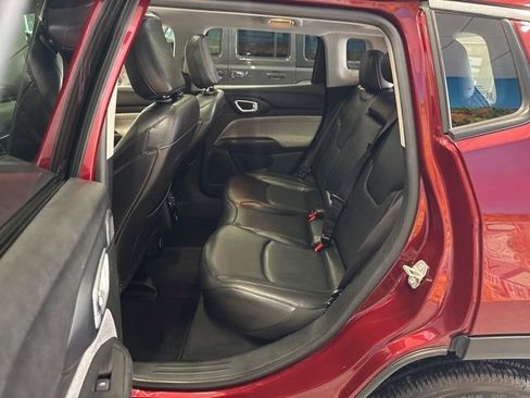 Used 2022 Jeep Compass Latitude w/ Sun and Sound Group image 38