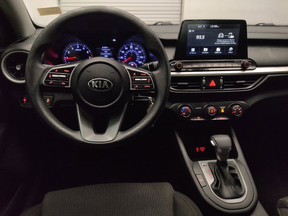 Used 2020 Kia Forte LXS FWD image 22