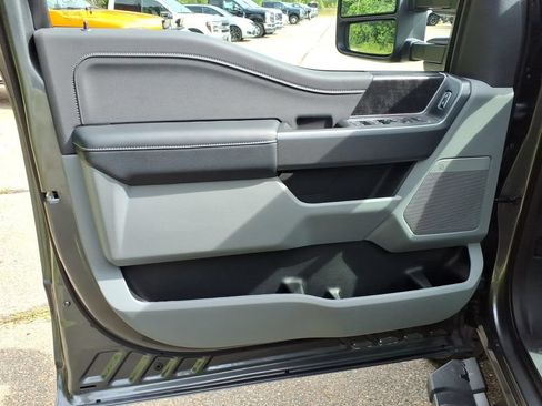 New 2026 Ford F350 XLT w/ XLT Premium Package AWD/4WD image 19
