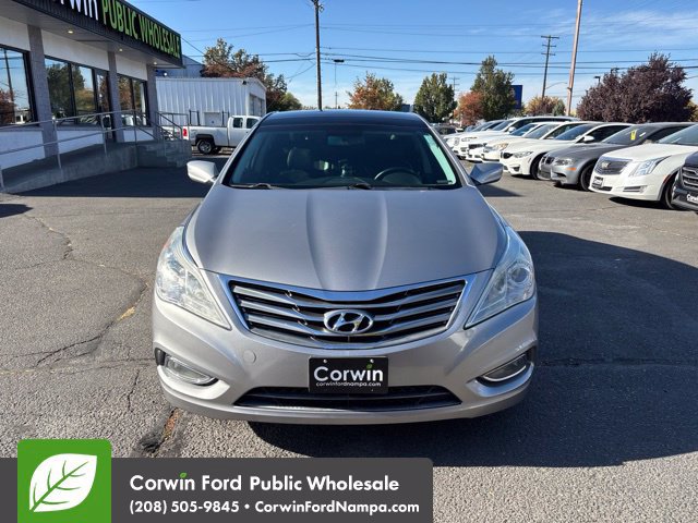 Used 2014 Hyundai Azera Limited w/ Option Group 02 FWD image 2