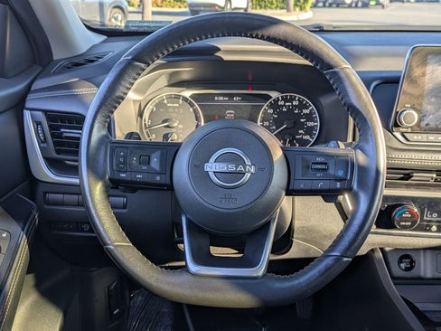 Certified 2024 Nissan Rogue SV w/ SV Premium Package image 12