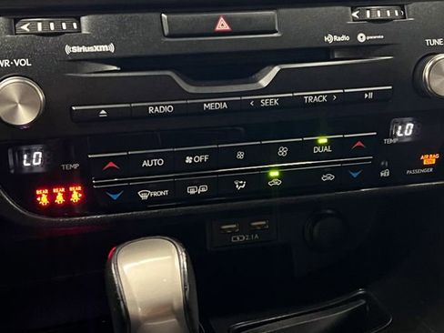 Certified 2022 Lexus RX 350 FWD image 20