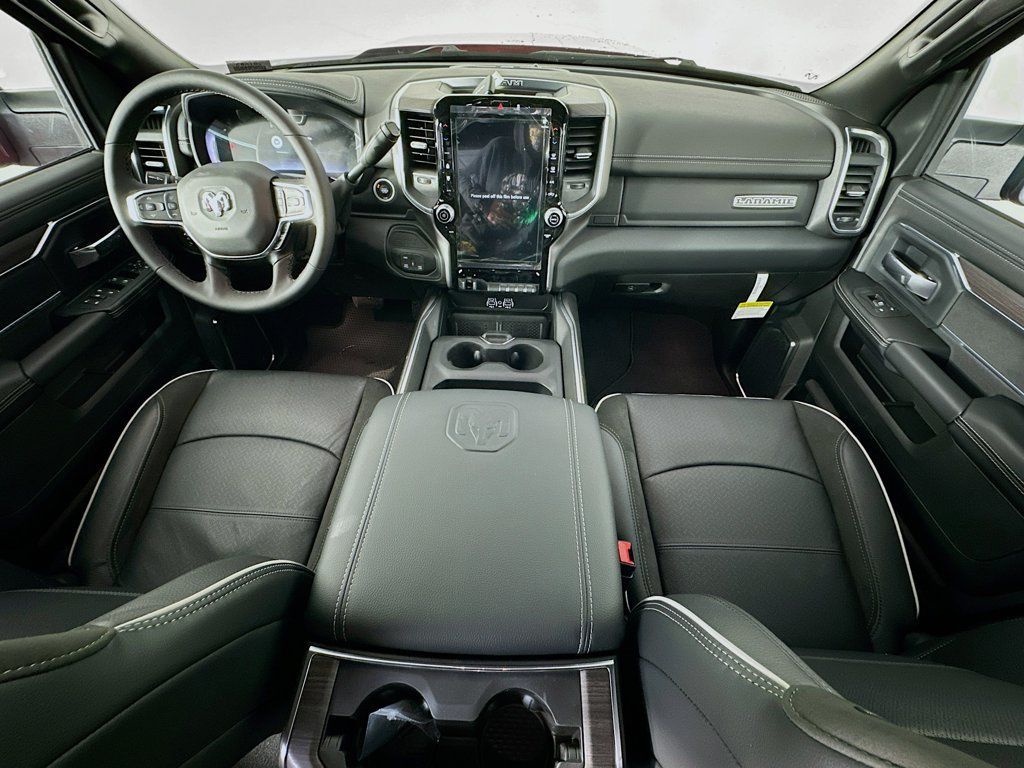 New 2026 RAM 3500 Laramie AWD/4WD image 9