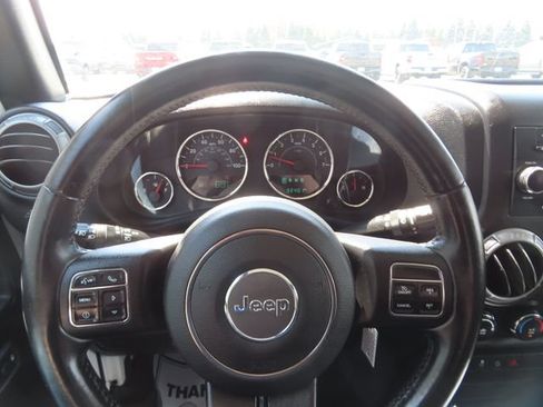 Used 2018 Jeep Wrangler Unlimited Sport S AWD/4WD image 29