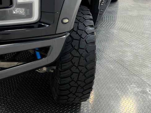 Used 2018 Ford F150 Raptor w/ Equipment Group 802A Luxury AWD/4WD image 41