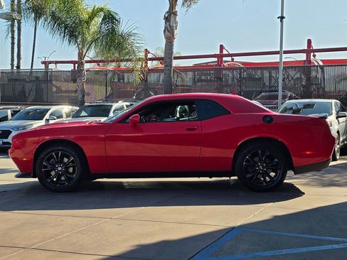 Used 2020 Dodge Challenger GT w/ Plus Package image 10
