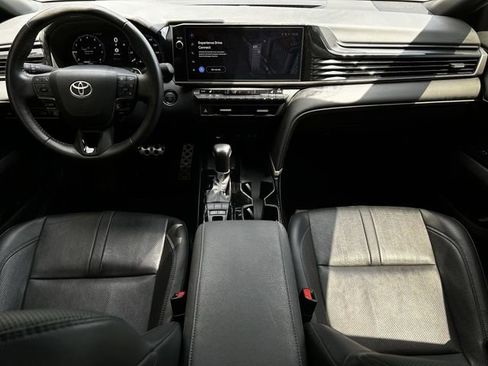 Used 2025 Toyota Camry XSE FWD image 12