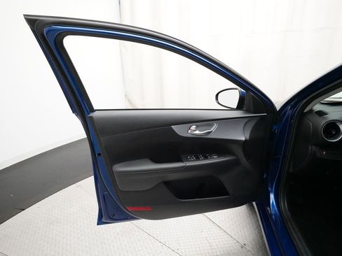Used 2024 Kia Forte LXS FWD image 27