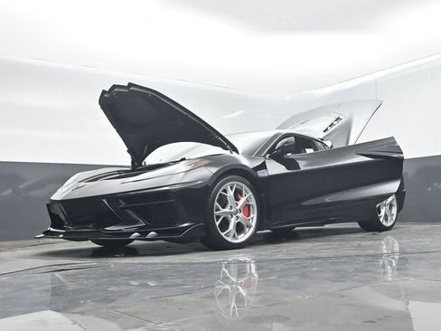 Used 2020 Chevrolet Corvette Stingray Premium Cpe w/ 3LT Preferred Equipment Group RWD image 69