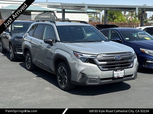 Used 2025 Subaru Forester Limited image 1
