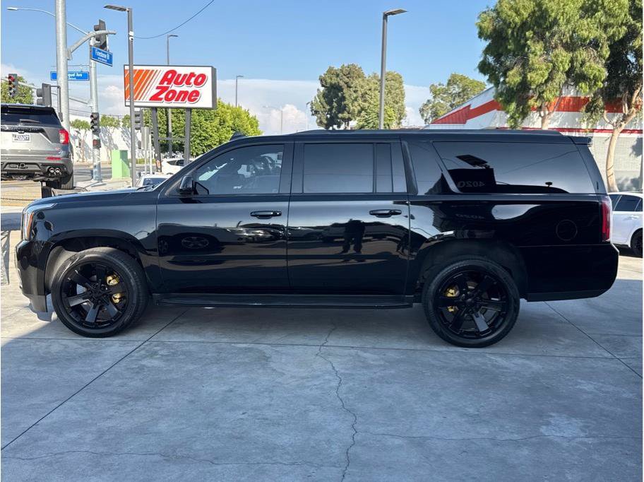 Used 2018 GMC Yukon XL SLT RWD image 4