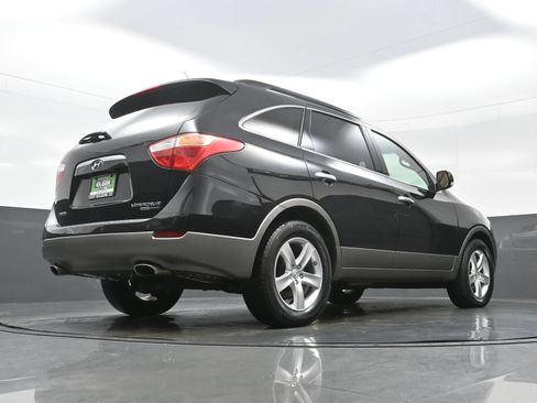 Used 2011 Hyundai Veracruz Limited w/ Navigation Pkg 3 AWD/4WD image 32