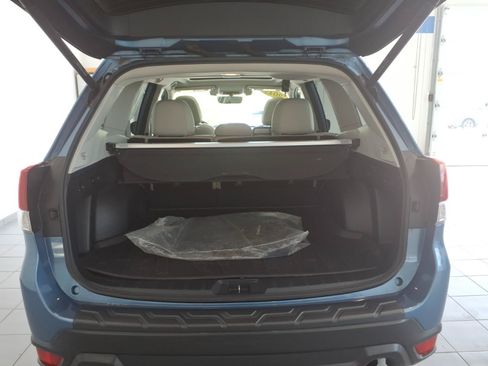 Used 2019 Subaru Forester Premium AWD/4WD image 20
