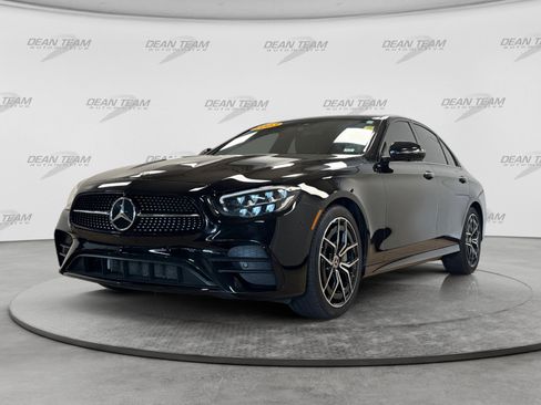 Used 2023 Mercedes-Benz E 350 4MATIC Sedan image 3