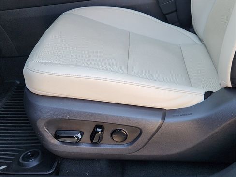 Used 2023 Lexus RX 350 image 23