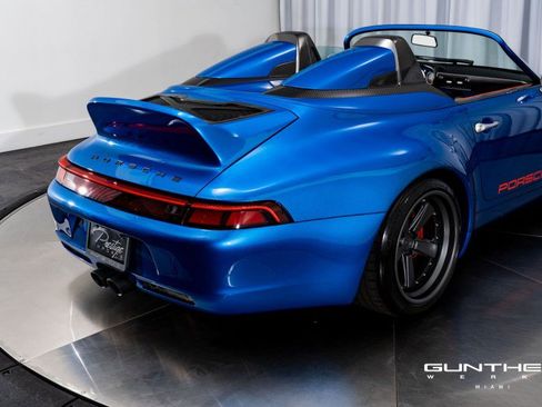Used 1995 Porsche 911 Carrera image 46
