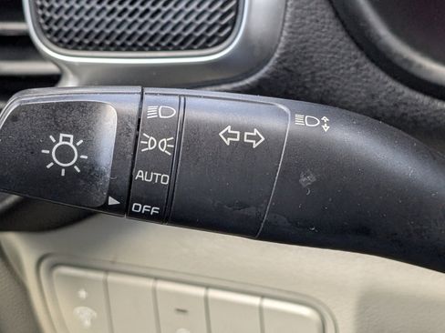 Used 2021 Kia Soul LX image 30