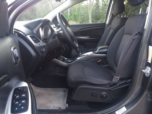 Used 2015 Dodge Journey SXT w/ Flexible Seating Group AWD/4WD image 11