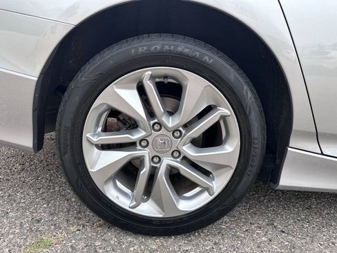 Used 2020 Honda Accord LX image 3