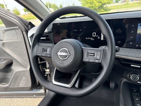 New 2026 Nissan Kicks S FWD image 20
