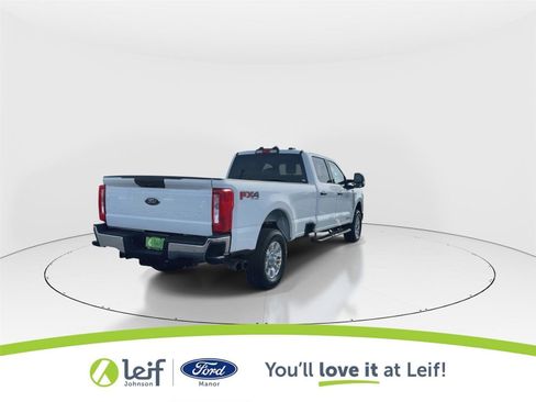 Used 2024 Ford F350 XLT image 8